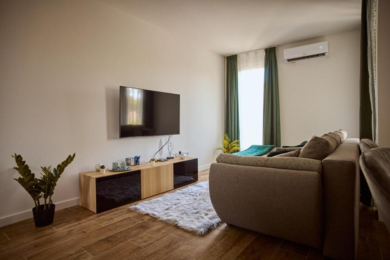 Starlight Silver Szeged - Exclusive Extérieur photo
