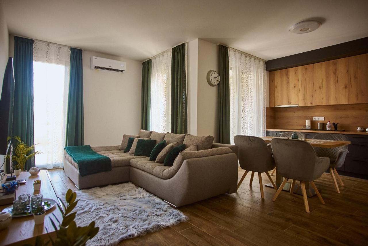 Starlight Silver Szeged - Exclusive Extérieur photo